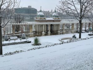 Changing of seasons in the Buda Castle Garden Bazaar