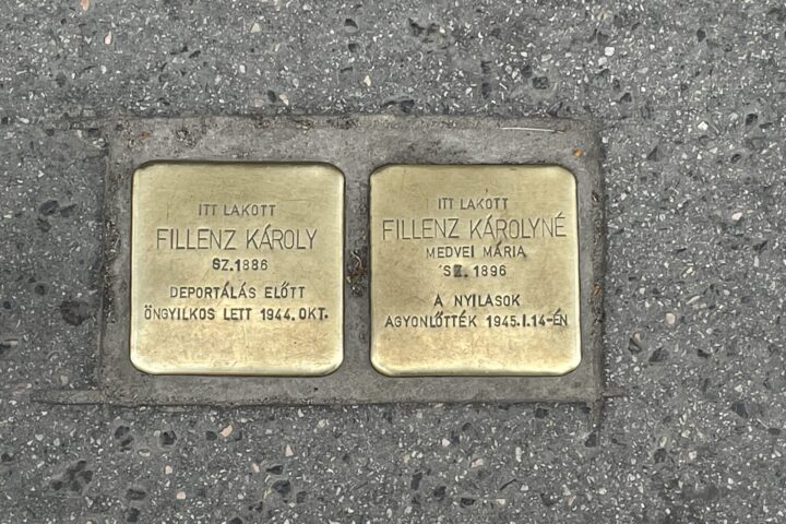 Stolpersteine - Memorial plaques - Budapest Jewish Quarter