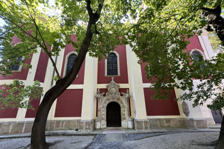 Szentendre private tour Belgrade Serbian Orthodox Church