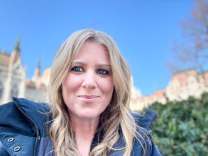 Julia Kravianszky - Private Tour Guide - Beautiful Budapest