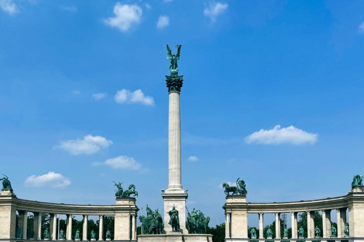 Heroes square - Beautiful Budapest Private Tours