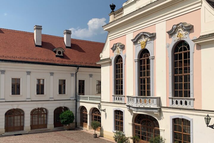 Private day trip from Budapest to Godollo and Holloko