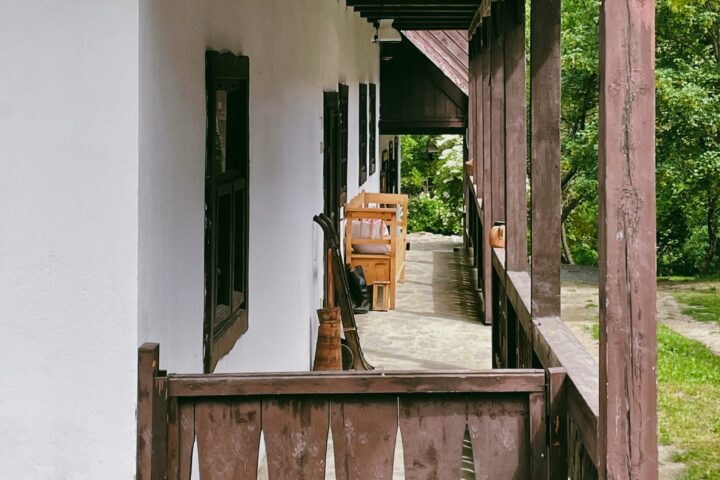 Private day trip from Budapest to Godollo and Holloko