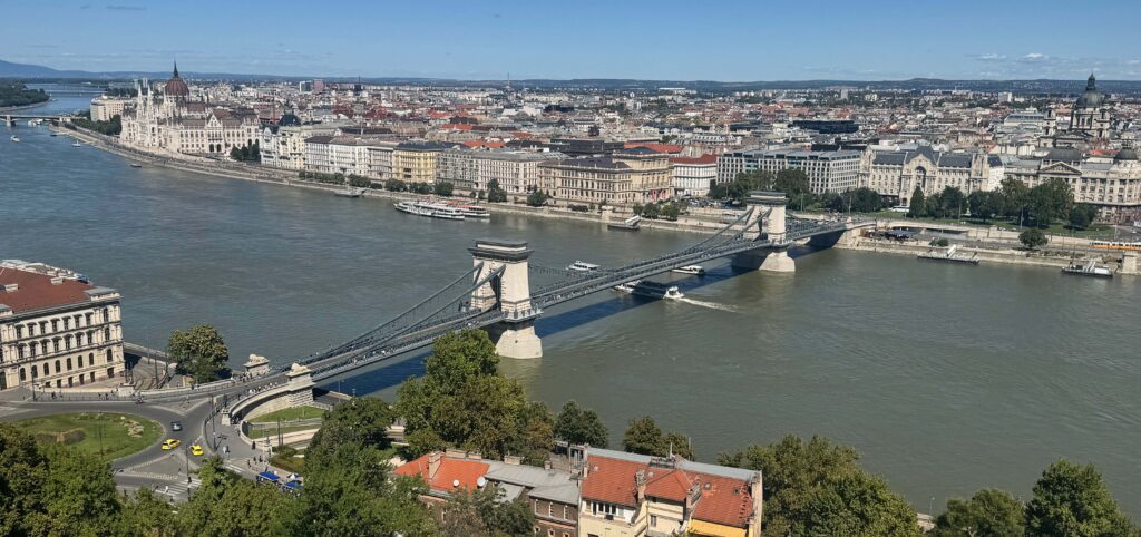 One day in Budapest itinerary view with Chain Bridge and Hungarian Parliament over the Danube